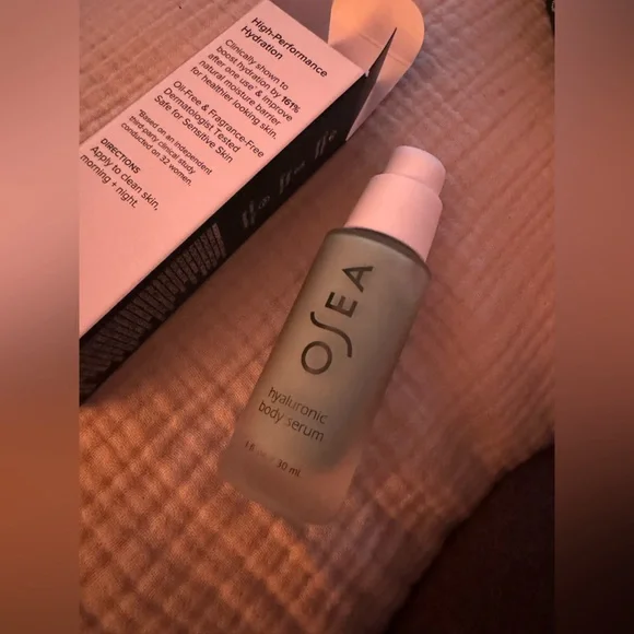 Osea Hyaluronic Body Serum - Soft Pink - Picture 3 of 6